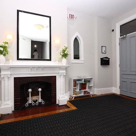 Cozy Newbury Street Studio, #5 Boston Extérieur photo